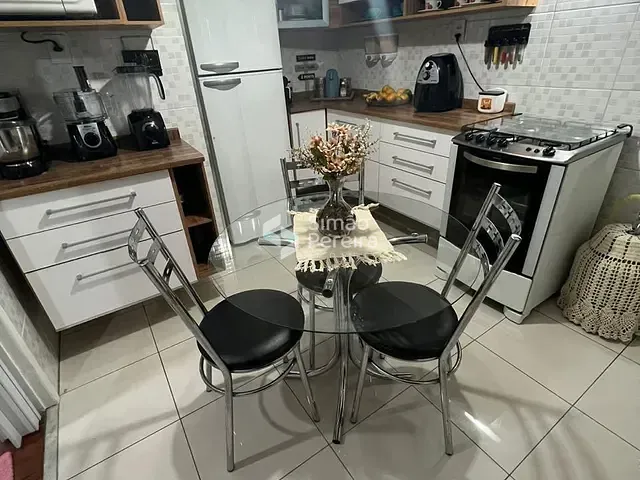 Apartamento 2 quartos e 1 banheiro, à venda, no bairro Grajaú em Juiz de Fora