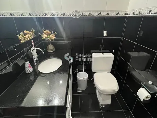 Apartamento 2 quartos e 1 banheiro, à venda, no bairro Grajaú em Juiz de Fora