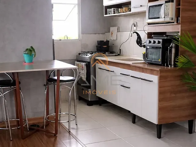 Apartamento 2 quartos e 1 banheiro, à venda, no bairro Três Vendas em Pelotas