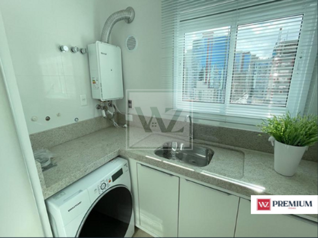 Apartamento 4 quartos e 5 banheiros, à venda, no bairro Meia praia em Itapema