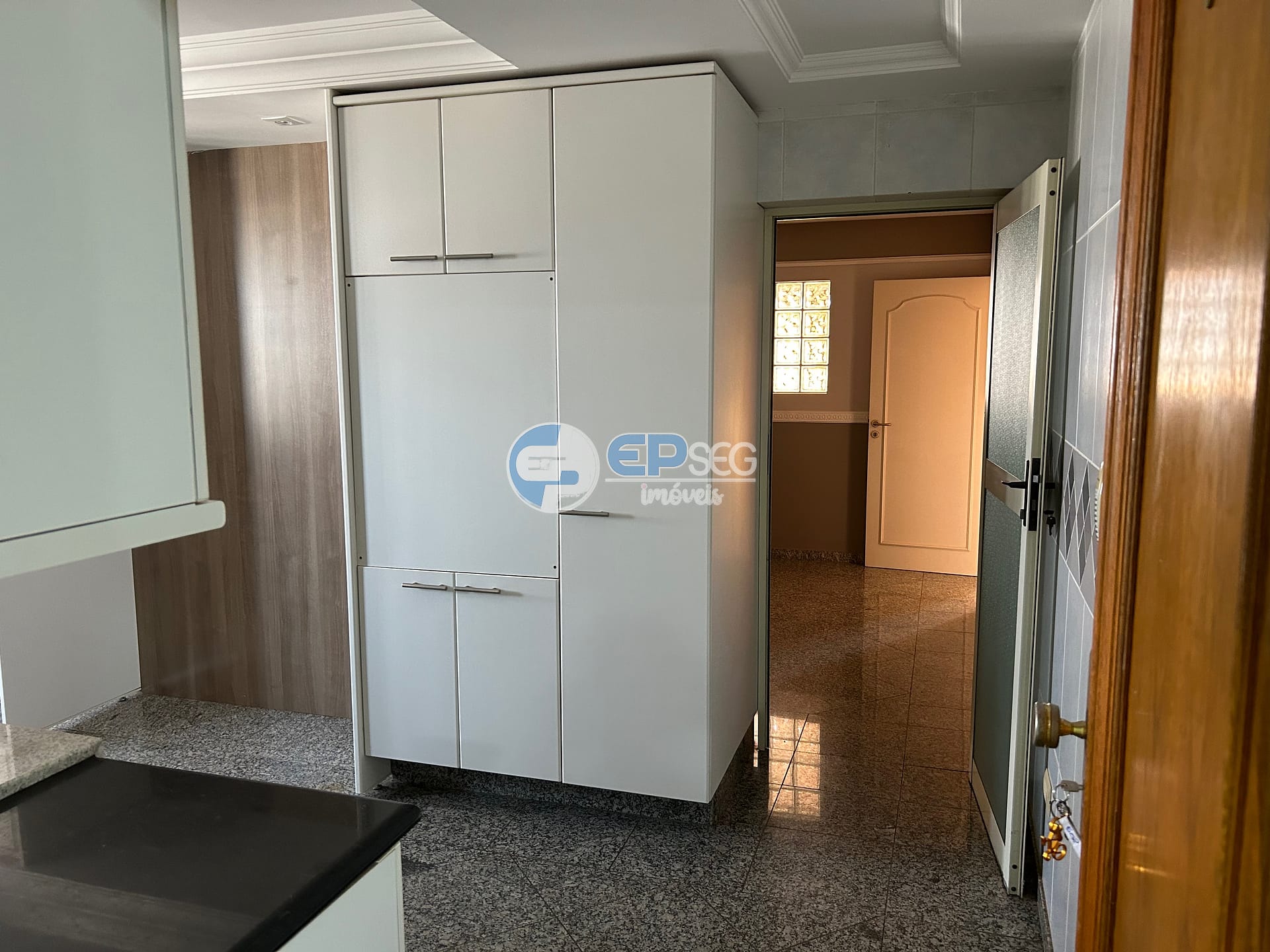 Apartamento, 4 quartos, 251 m² - Foto 2