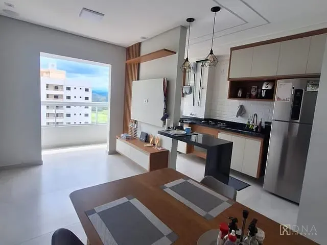 Apartamento 2 quartos e 2 banheiros, à venda, no bairro Condomínio Residencial Colinas do Paratehy em São José dos Campos