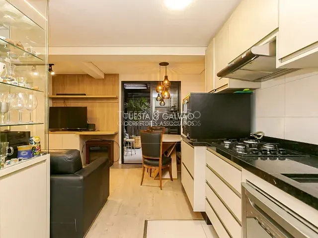 Apartamento com 54m² 2 quartos e 1 banheiro, à venda, no bairro Alto da Rua XV em Curitiba