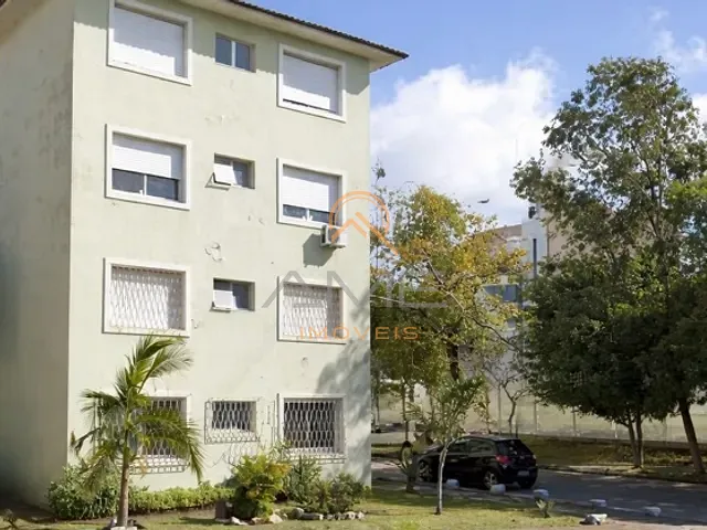 Apartamento com 75m² 2 quartos e 1 banheiro, à venda, no bairro Centro em Pelotas