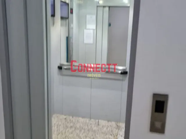 Apartamento com 54m² 2 quartos e 2 banheiros, à venda, no bairro Sumarezinho em Ribeirão Preto