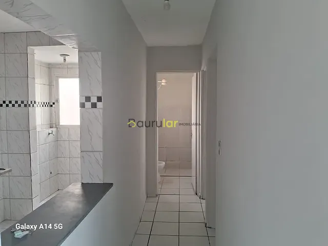 Apartamento 2 quartos e 1 banheiro, à venda, no bairro Núcleo Habitacional Vereador Edson Francisco da Silva em Bauru