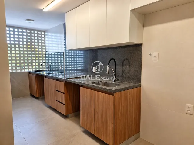 Apartamento 3 quartos e 4 banheiros, à venda, no bairro Asa Norte em Brasília