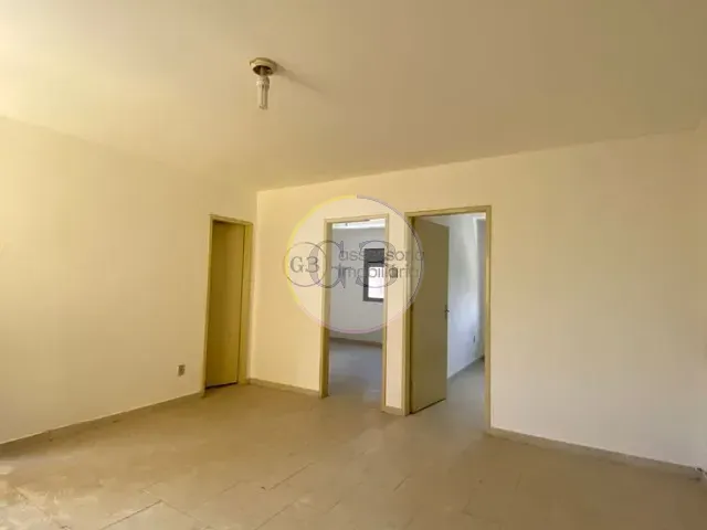 Apartamento 2 quartos e 1 banheiro, para alugar, no bairro Centro em Rio Grande