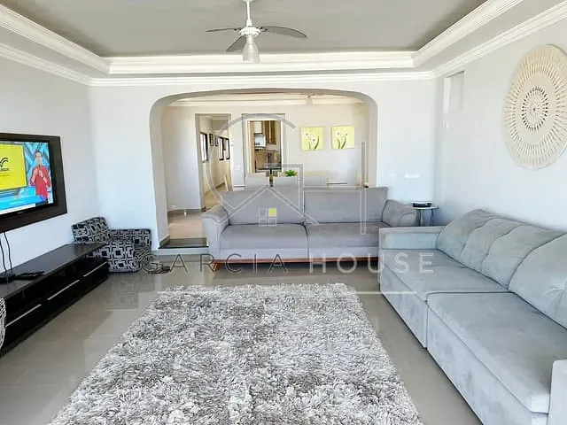 Apartamento 3 quartos e 4 banheiros, à venda, no bairro Pitangueiras em Guarujá