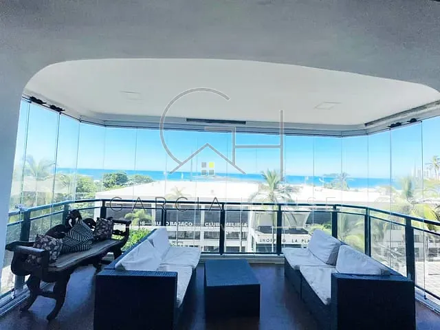Apartamento 3 quartos e 4 banheiros, à venda, no bairro Pitangueiras em Guarujá