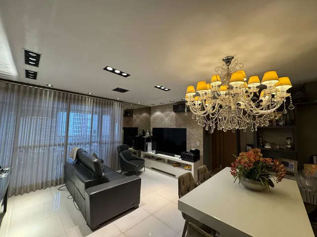 Apartamento com 194m² 3 quartos e 5 banheiros, à venda, no bairro Gleba Palhano em Londrina
