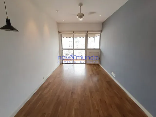Apartamento com 64m² 1 quarto e 1 banheiro, para alugar, no bairro Flamengo em Rio de Janeiro