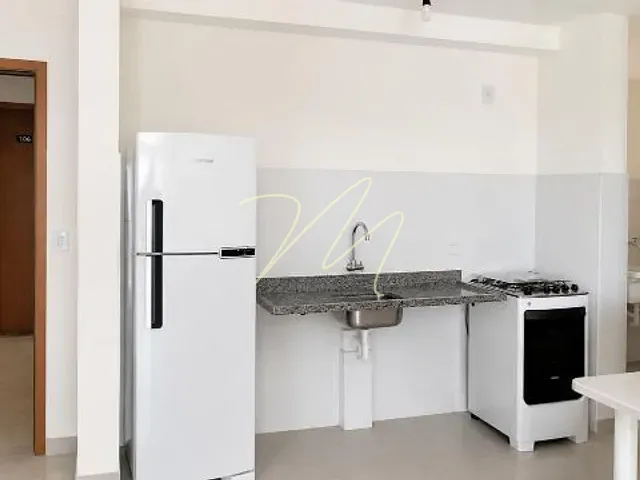 Apartamento 2 quartos e 2 banheiros, à venda, no bairro Nossa Senhora da Vitória em Ilhéus
