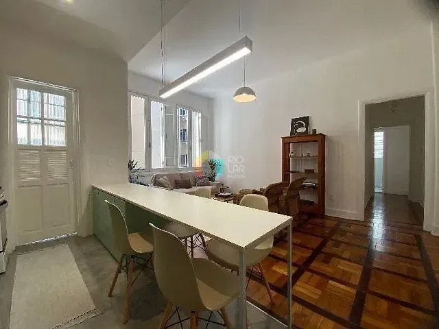Apartamento com 67m² 2 quartos e 1 banheiro, à venda, no bairro Centro em Rio de Janeiro
