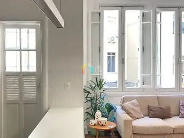 Apartamento com 67m² 2 quartos e 1 banheiro, à venda, no bairro Centro em Rio de Janeiro