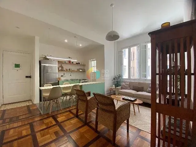 Apartamento com 67m² 2 quartos e 1 banheiro, à venda, no bairro Centro em Rio de Janeiro