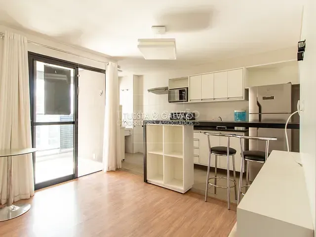 Apartamento com 58m² 1 quarto e 1 banheiro, à venda, no bairro Campina do Siqueira em Curitiba