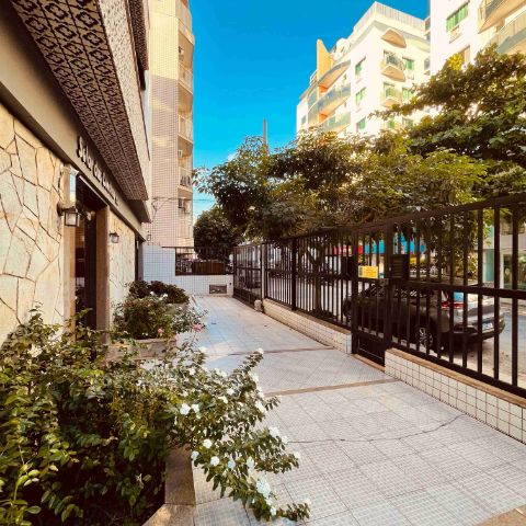 Apartamento 2 quartos e 3 banheiros, à venda, no bairro Centro em Cabo Frio