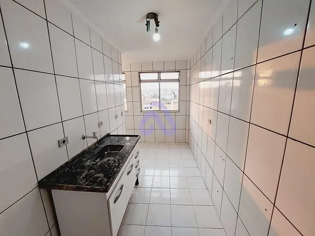 Apartamento com 47m² 2 quartos e 1 banheiro, à venda, no bairro Conjunto Habitacional Fazenda do Carmo em São Paulo