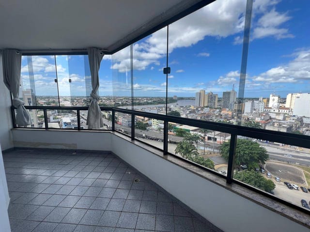 Apartamento 2 quartos e 2 banheiros, à venda, no bairro Centro em Campos dos Goytacazes