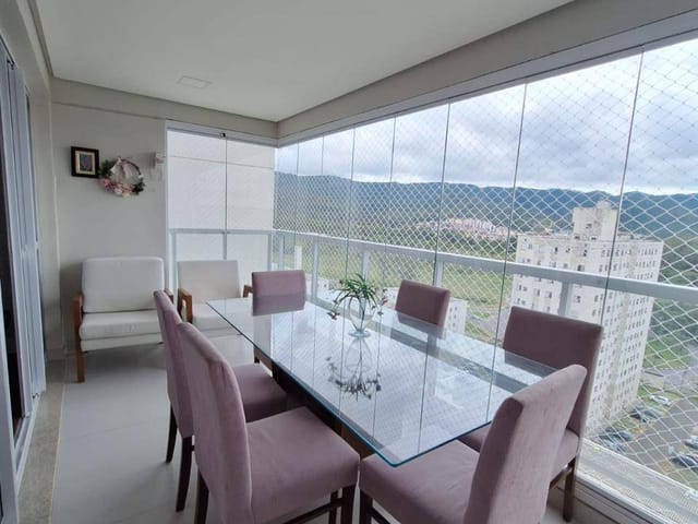 Apartamento 4 quartos e 4 banheiros, à venda ou para alugar, no bairro Jardim Marica em Mogi das Cruzes