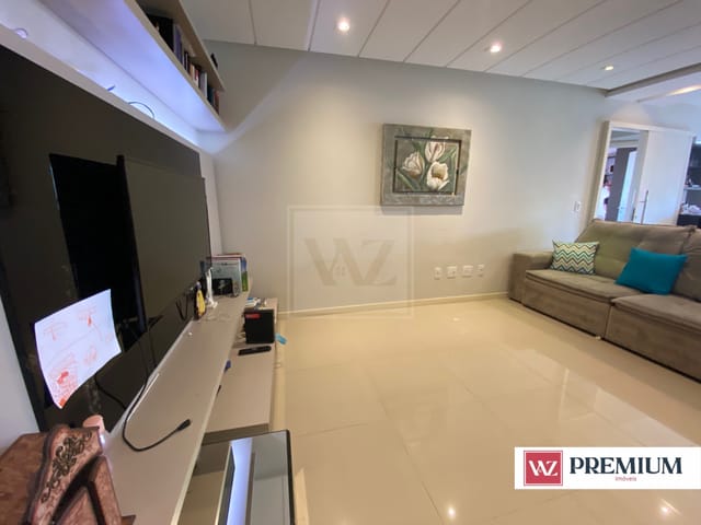 Apartamento com 172m² 3 quartos e 2 banheiros, à venda ou para alugar, no bairro Centro em Ponta Grossa