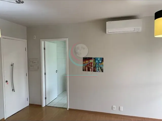 Apartamento 2 quartos e 2 banheiros, à venda ou para alugar, no bairro Indianópolis em São Paulo