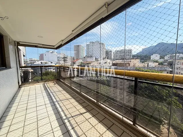 Apartamento com 80m² 2 quartos e 2 banheiros, à venda, no bairro Leblon em Rio de Janeiro