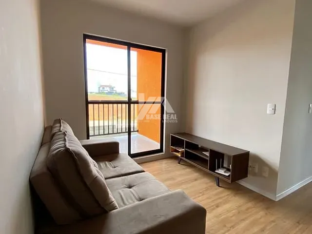 Apartamento com 65m² 3 quartos e 2 banheiros, à venda ou para alugar, no bairro Cidade dos Lagos em Guarapuava