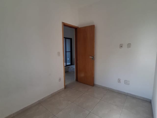 Apartamento 2 quartos e 1 banheiro, para alugar, no bairro Vila Nilo em São Paulo