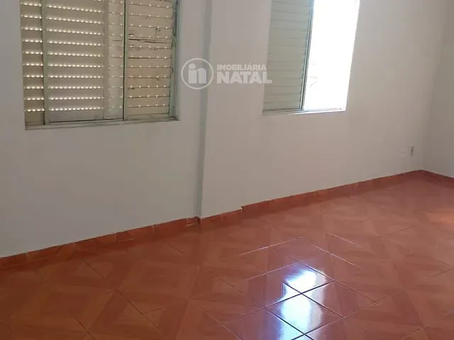 Apartamento com 80m² 1 quarto e 1 banheiro, para alugar, no bairro Centro em Londrina