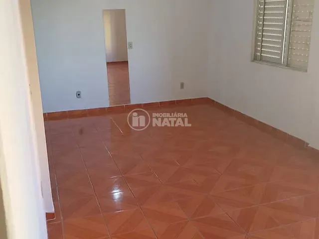 Apartamento com 80m² 1 quarto e 1 banheiro, para alugar, no bairro Centro em Londrina