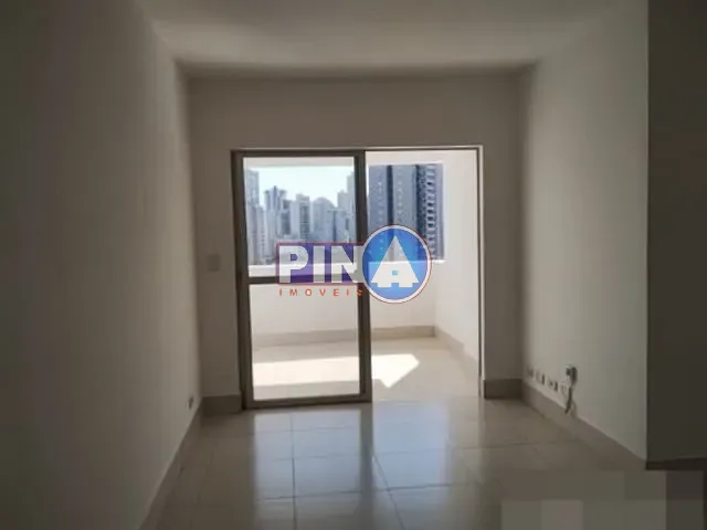 Apartamento 3 quartos e 1 banheiro, para alugar, no bairro Setor Bueno em Goiânia
