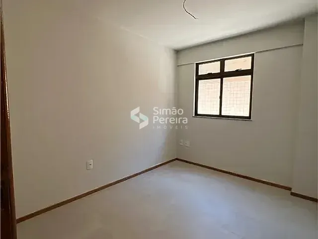 Apartamento 2 quartos e 2 banheiros, à venda, no bairro Jardim Glória em Juiz de Fora