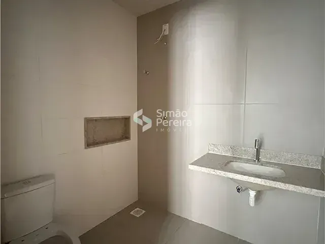 Apartamento 2 quartos e 2 banheiros, à venda, no bairro Jardim Glória em Juiz de Fora
