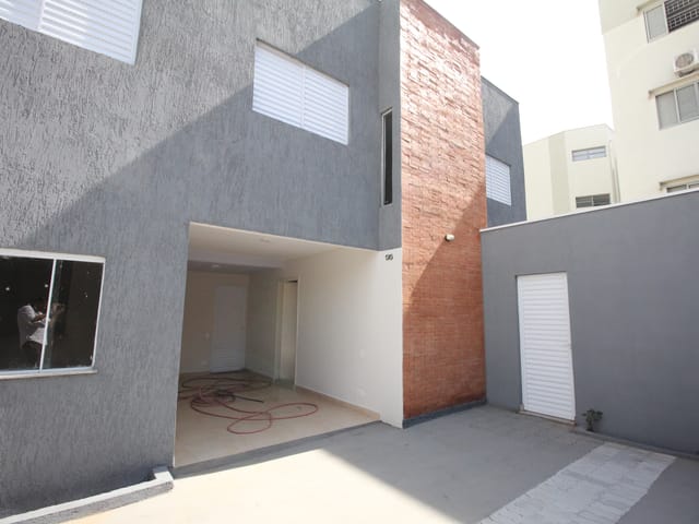 Apartamento com 105m² 3 quartos e 3 banheiros, para alugar, no bairro Parque Colina da Mantiqueira em São João da Boa Vista