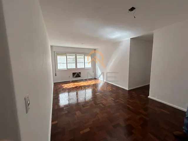 Apartamento com 115m² 3 quartos e 2 banheiros, para alugar, no bairro Centro em Pelotas