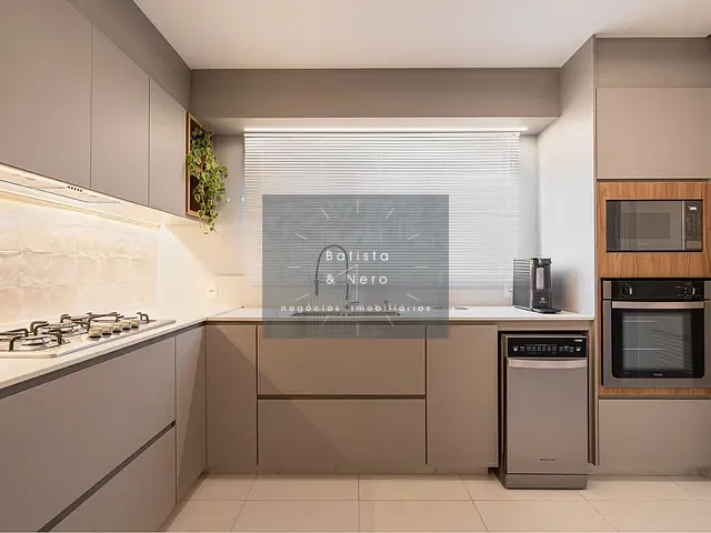 Apartamento com 178m² 3 quartos e 5 banheiros, à venda, no bairro Vila Suzana em São Paulo