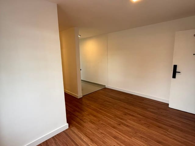 Apartamento 2 quartos e 1 banheiro, à venda, no bairro Jardim Esperança em Mogi das Cruzes