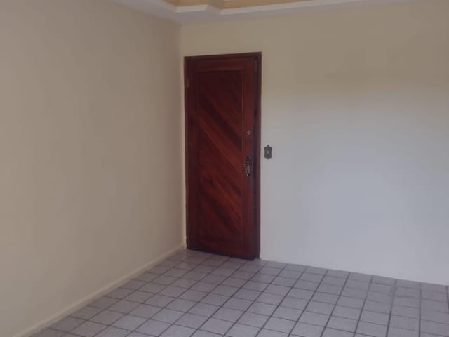 Apartamento 3 quartos e 1 banheiro, para alugar, no bairro Luzia em Aracaju
