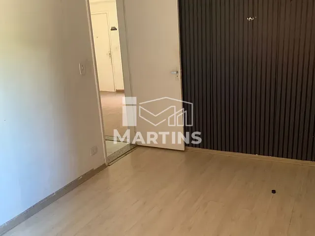 Apartamento 2 quartos e 1 banheiro, à venda ou para alugar, no bairro Jardim Amália em São Paulo