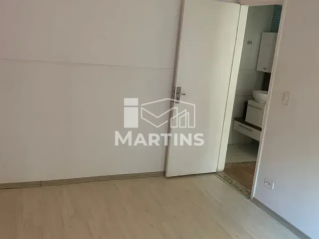 Apartamento 2 quartos e 1 banheiro, à venda ou para alugar, no bairro Jardim Amália em São Paulo