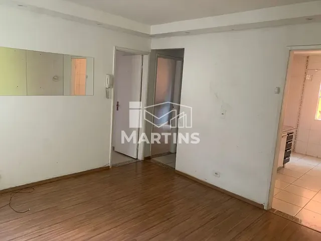 Apartamento 2 quartos e 1 banheiro, à venda ou para alugar, no bairro Jardim Amália em São Paulo