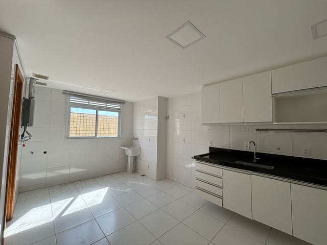Apartamento com 135m² 3 quartos e 4 banheiros, à venda, no bairro Morada das Garças em Macaé