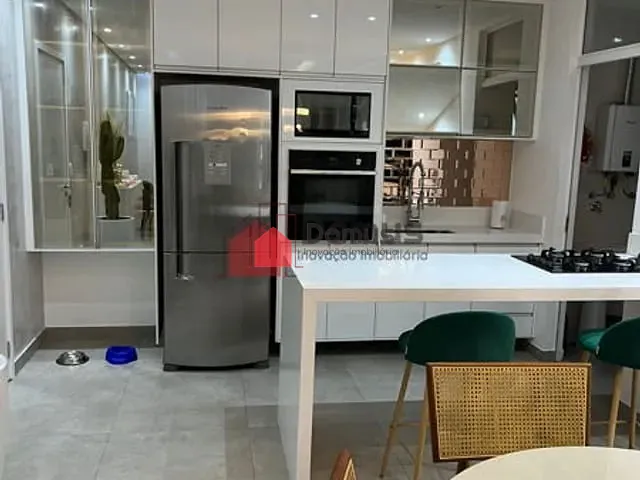 Apartamento à venda, no bairro Vila Jaboticabeira em Taubaté