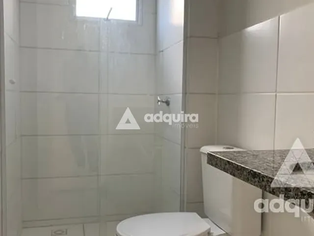 Apartamento com 67m² 3 quartos e 1 banheiro, à venda ou para alugar, no bairro Uvaranas em Ponta Grossa