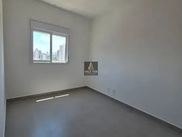 Apartamento 2 quartos e 2 banheiros, à venda, no bairro Parque Industrial em São José dos Campos