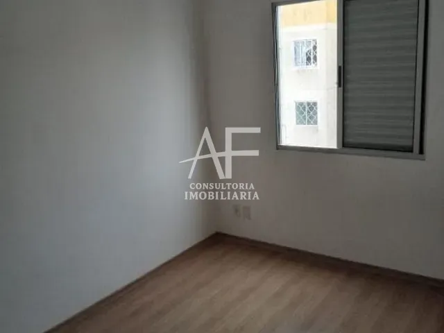 Apartamento com 54m² 2 quartos e 1 banheiro, à venda ou para alugar, no bairro Parque Santo Antônio em Taubaté