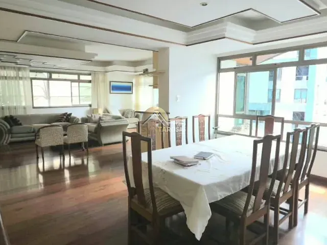 Apartamento 4 quartos e 5 banheiros, à venda, no bairro Graça em Salvador