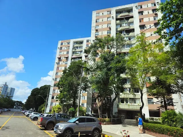 Apartamento 3 quartos e 1 banheiro, à venda, no bairro Imbuí em Salvador